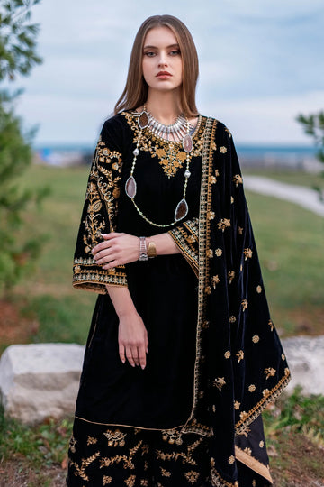 zab956 Unstitched 3PCs Embroidered Velvet Dress With Embroidered Velvet Shawl
